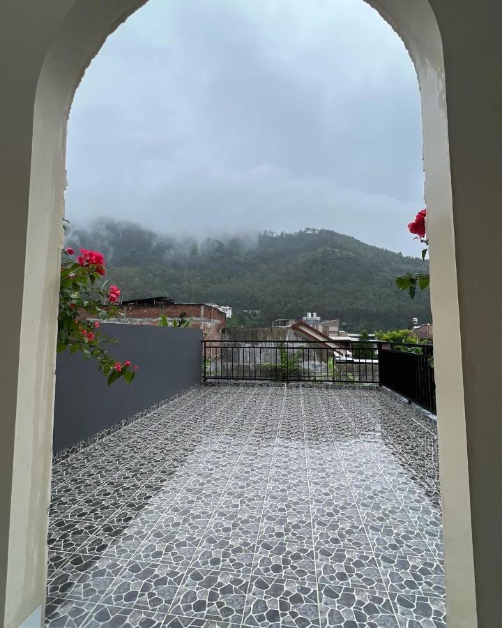 バトゥ Sudji'S Houseヴィラ エクステリア 写真