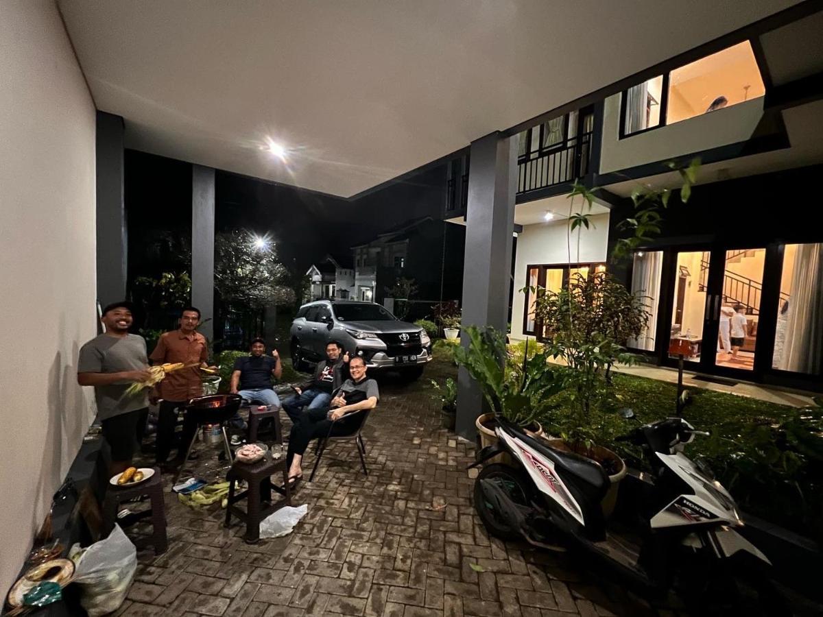 バトゥ Sudji'S Houseヴィラ エクステリア 写真